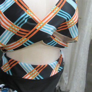 NWOT, 2 piece white/blk swim suit. plus size 2X